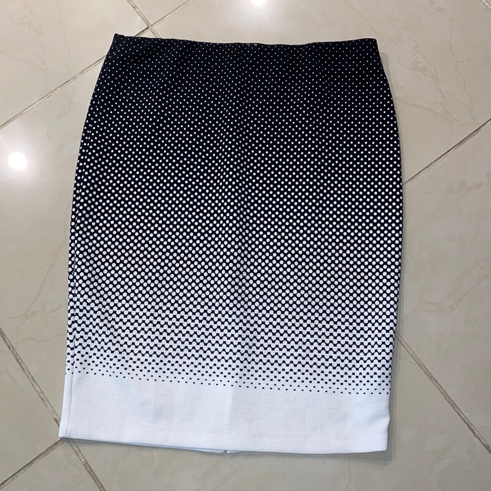 ECI Black and White Ombre Dot Pencil Skirt